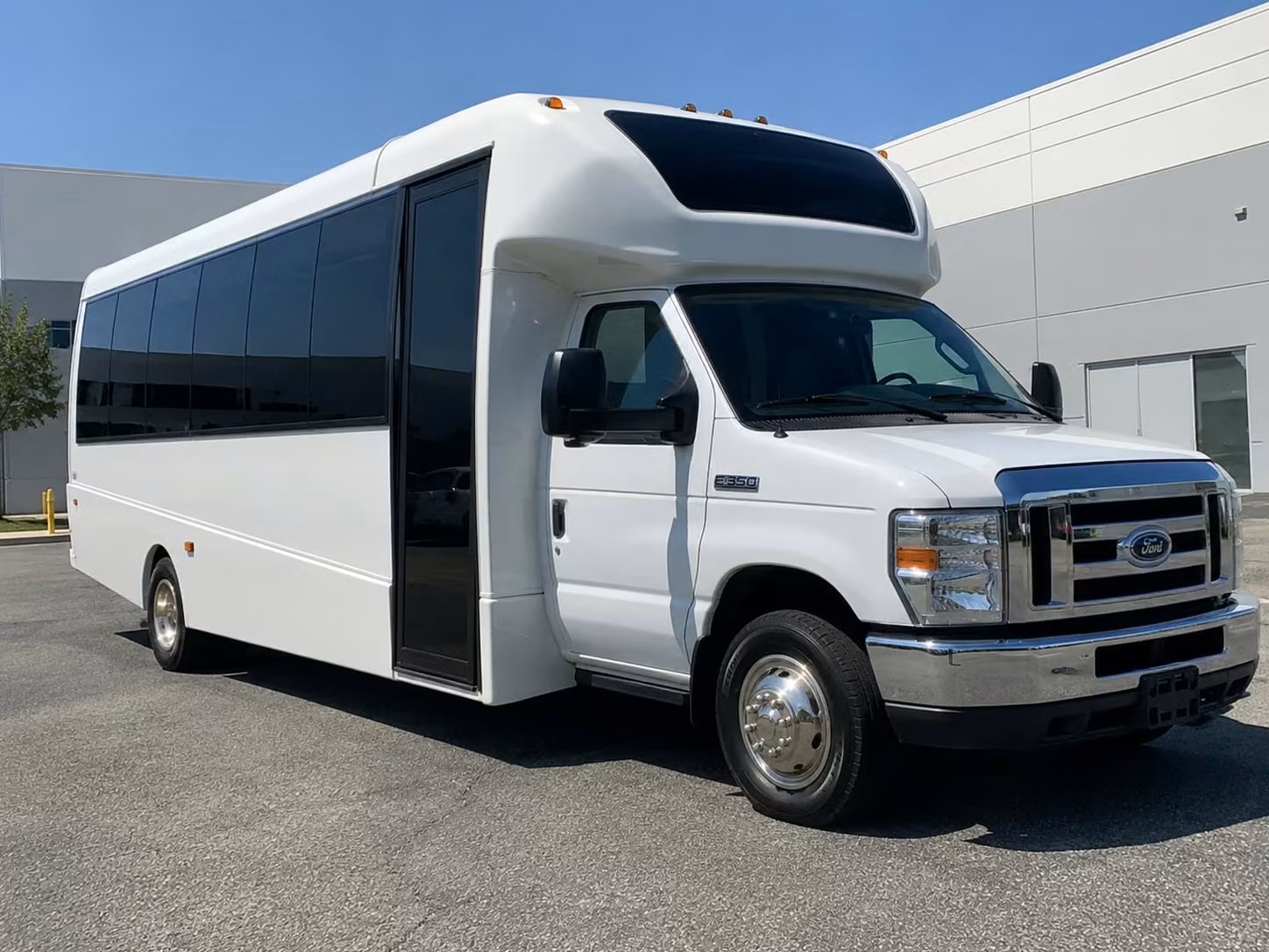 20 passenger minibus