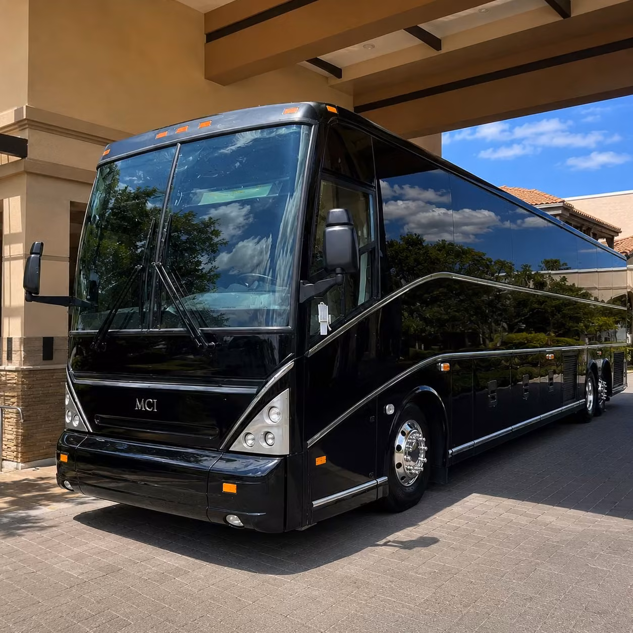 airport transfer shuttles for taunton corporate travelers