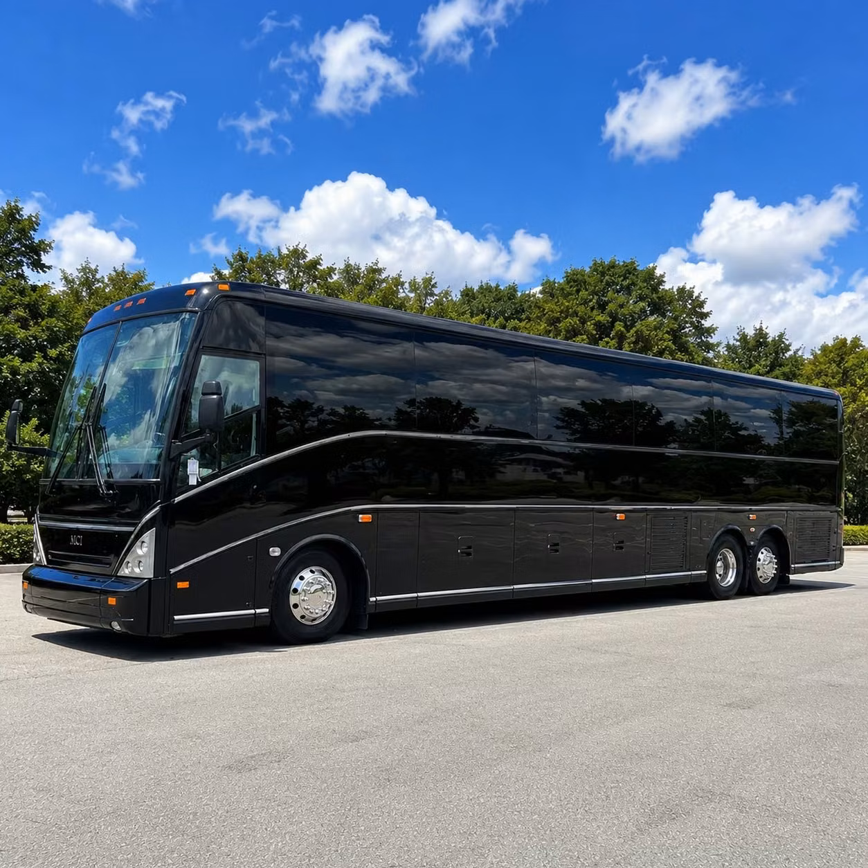 construction and worksite shuttle services in the taunton area