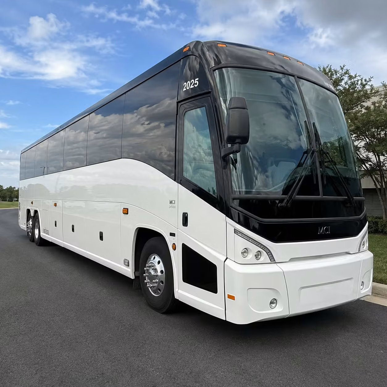 tauntoncharterbuscompany com makes multi day charter bus trips from taunton simple